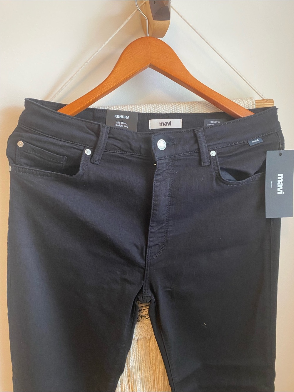 Mavi Kendra Straight Leg Mid Rise Black Jeans 31w x 32l